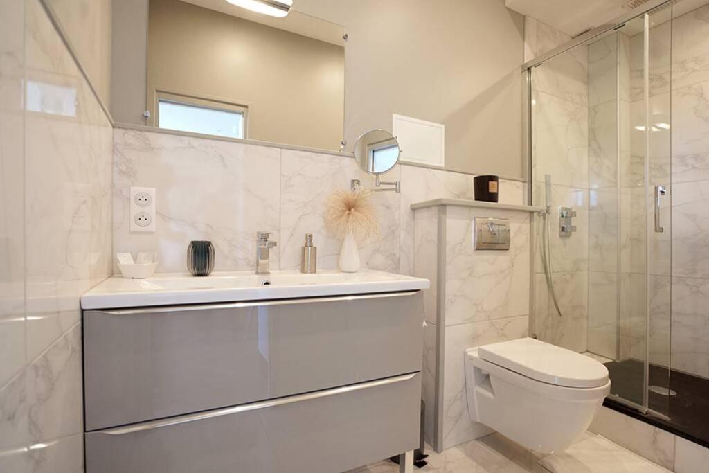 V' Appart Spa Труа Экстерьер фото